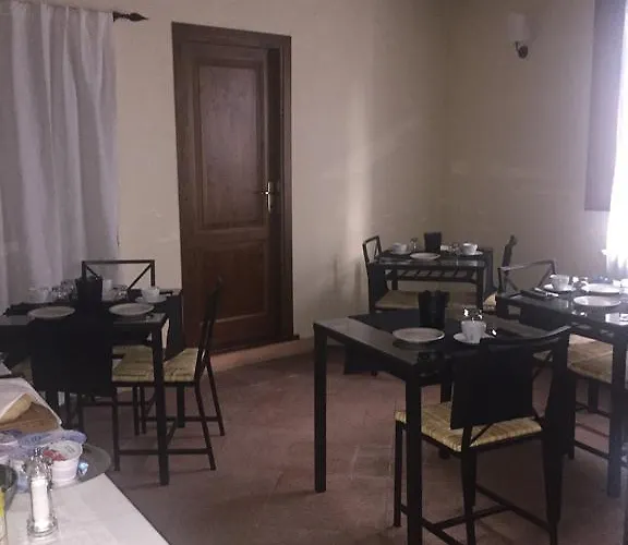 Locanda Petrella Bed & Breakfast 3*