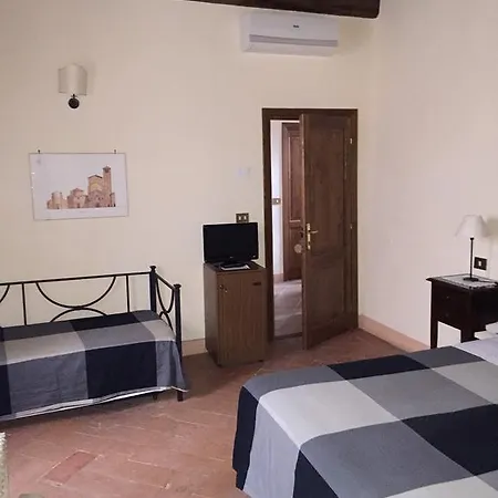 Petrella 3*